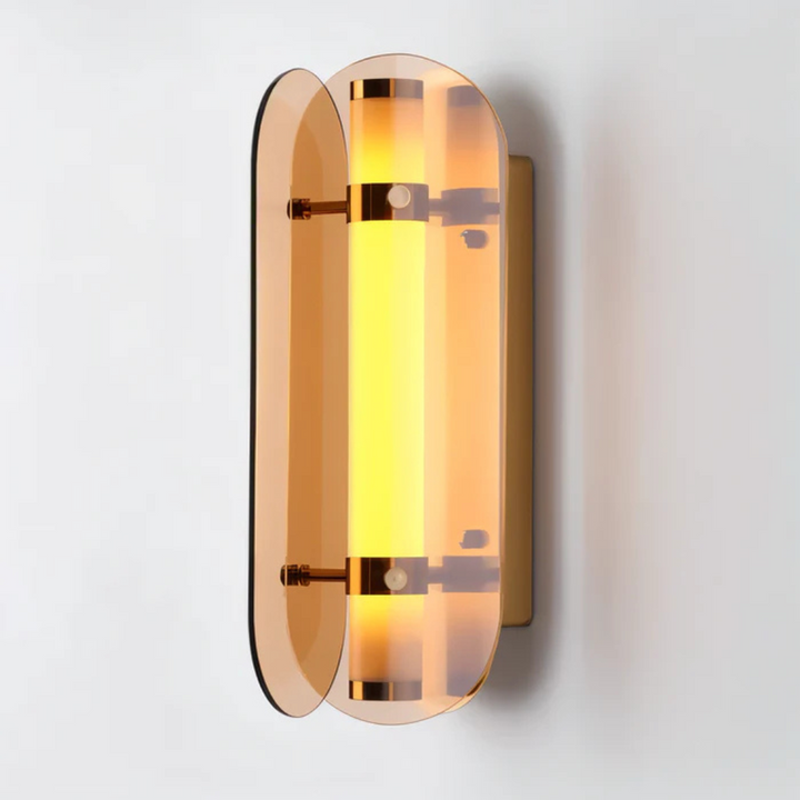 Lámpara de pared LED con pantalla de vidrio. Iluminación moderna y cálida para decorar tu hogar con estilo.