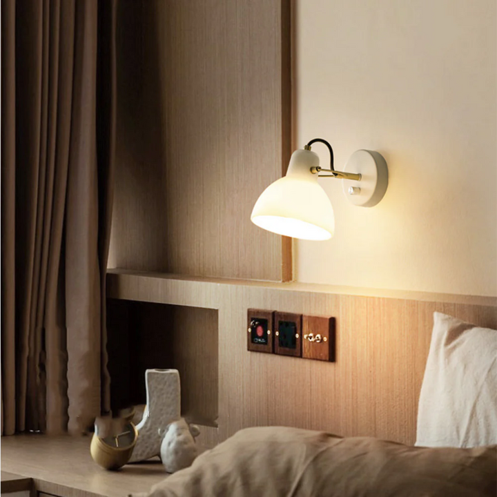 Lámpara de pared LED moderna con luz cálida para decoración interior. Apliqué minimalista para sala de estar.