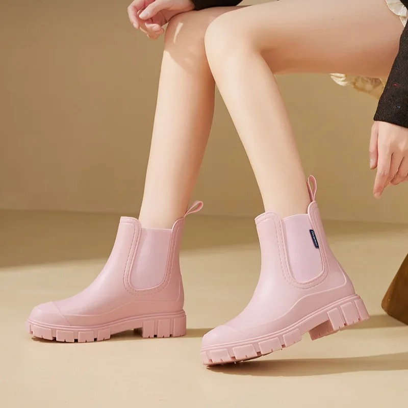 Botas Chelsea de mujer CARLA, impermeables y elegantes, con suela antideslizante para seguridad.