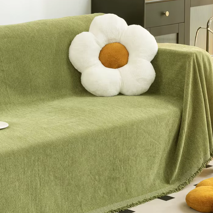 Protector de sofá moderno y lavable. Amigable con mascotas y resistente al agua para tu hogar.