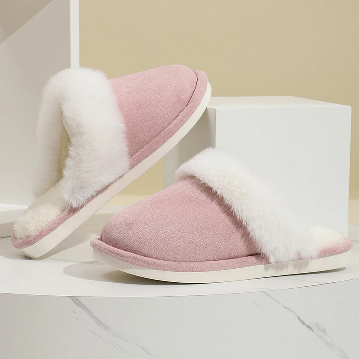 Zapatillas de descanso para mujer, acogedoras y cálidas, ideales para las tardes de invierno en casa.