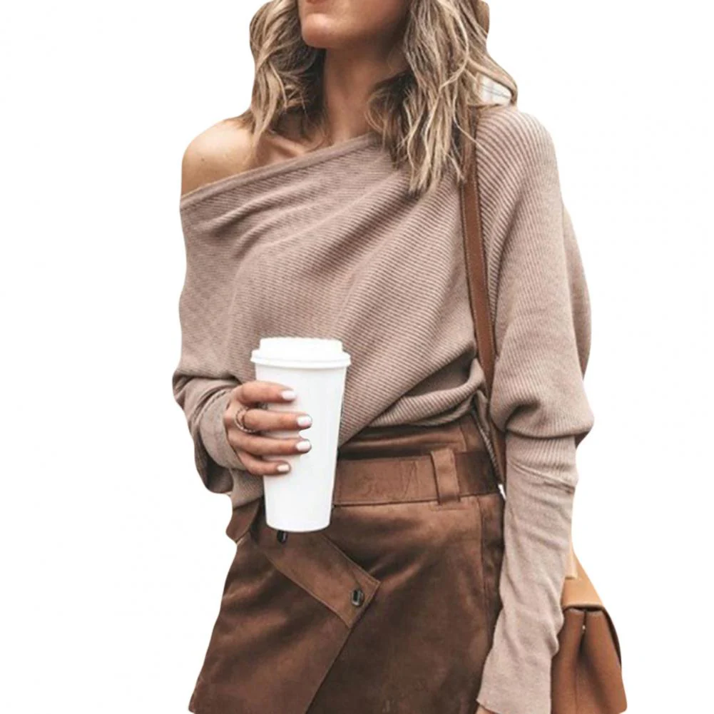 Suéter Rosa Viento casual y moderno para mujer, con hombros descubiertos, ideal para moda de otoño.
