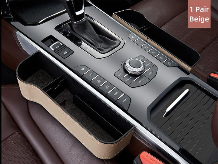 Organizador de interior de coche con portavasos y compartimentos para un viaje sin estrés.