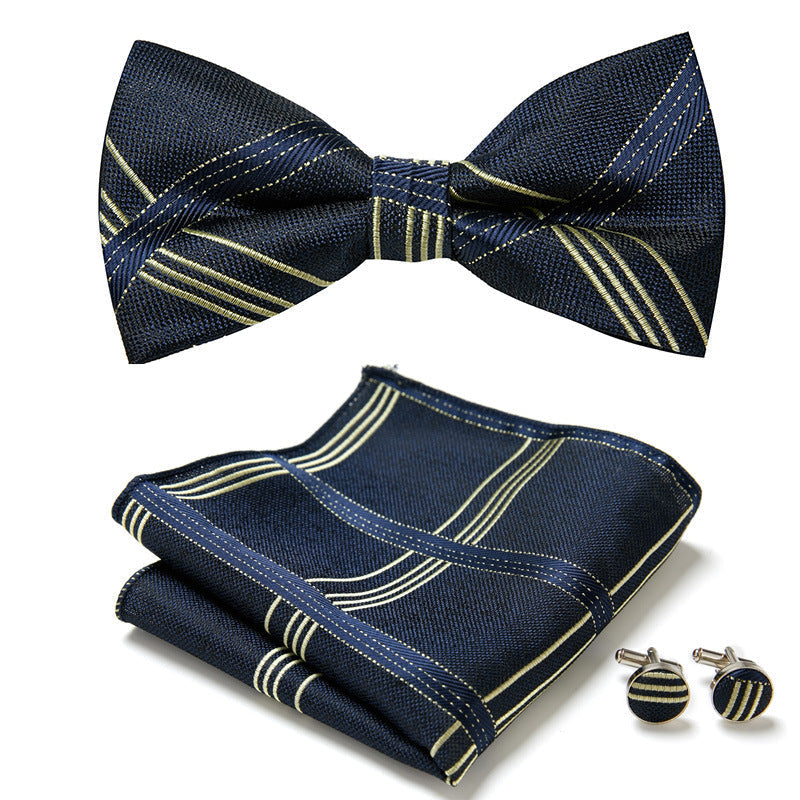 Pajarita floral para hombres, un accesorio sofisticado para bodas y galas. [[lstfy-media:32]]
