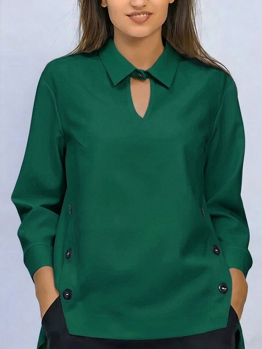 Blusa de algodón elegante con cuello solapa para mujer, manga larga. Cómoda y chic para oficina o casual.