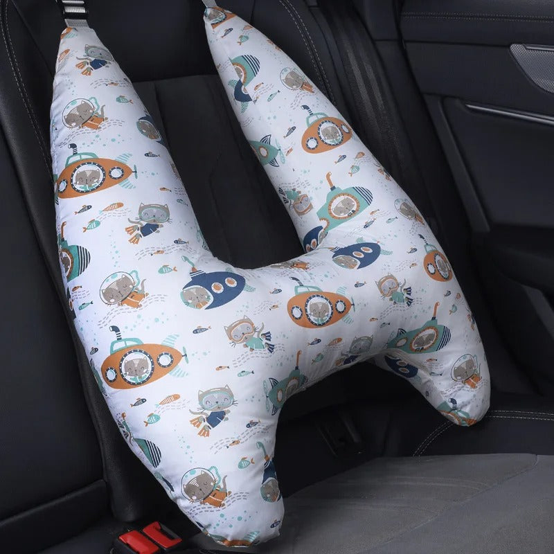 Almohada de viaje que garantiza seguridad y confort a niños. Ideal para el cuello en coche.