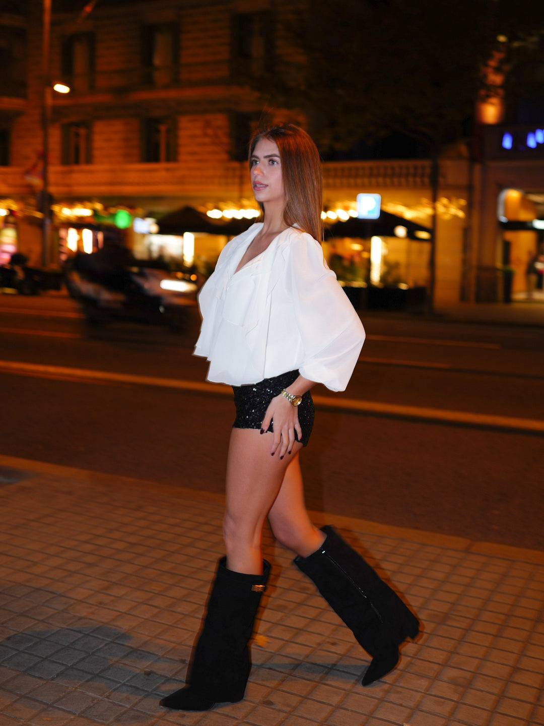 Short de poliéster negro con lentejuelas para mujer, diseño festivo ideal para Navidad.
