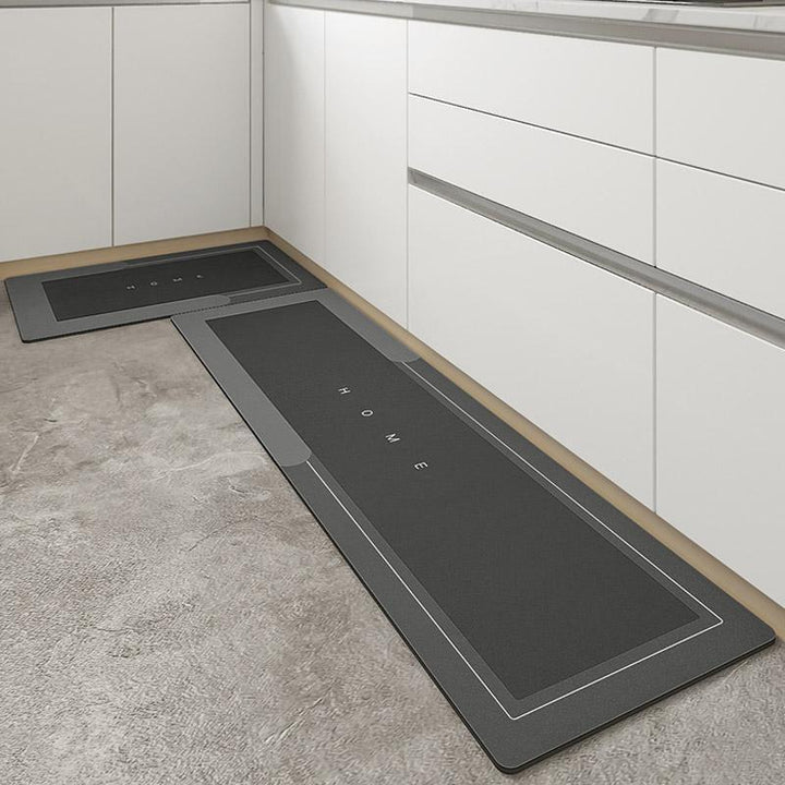 Lujosa alfombra Aurea, antideslizante y fácil limpieza, para un baño seguro.