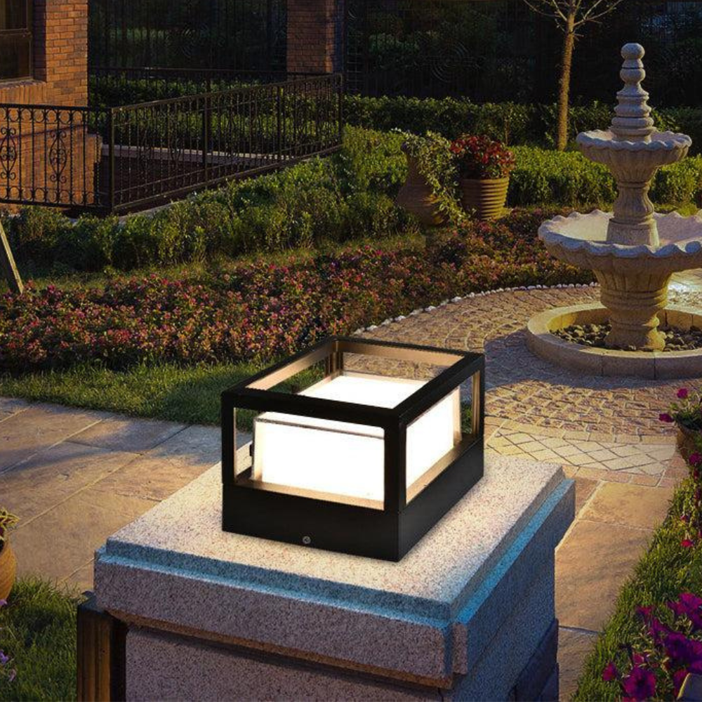 Luces LED decorativas para patio, diseño moderno y resistente al agua.