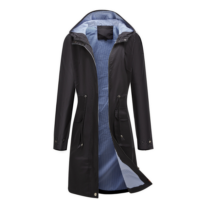 Gabardina mujer clásica e impermeable, un abrigo elegante y de moda para protegerse de la lluvia.