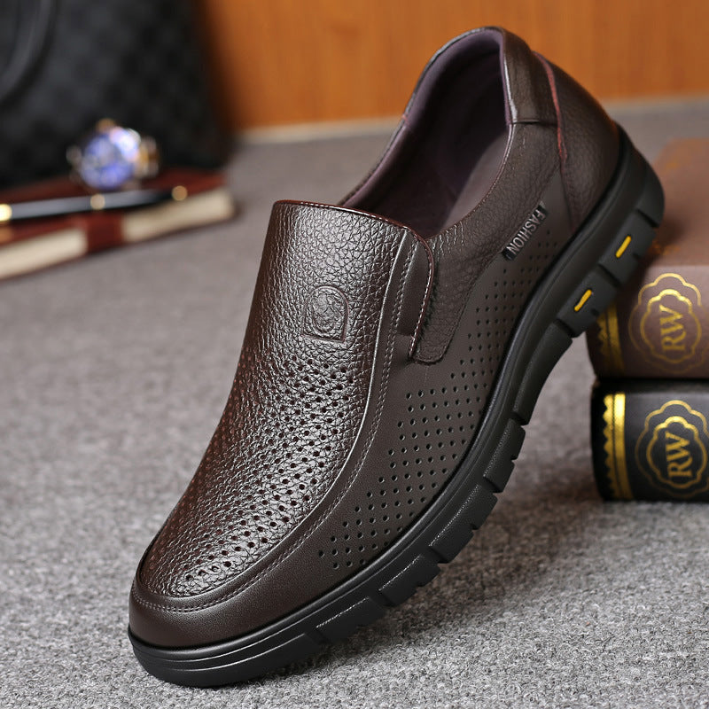 Detalle del acabado en zapatos casuales hombre sin cordones. Resalta la calidad y el estilo de este calzado.