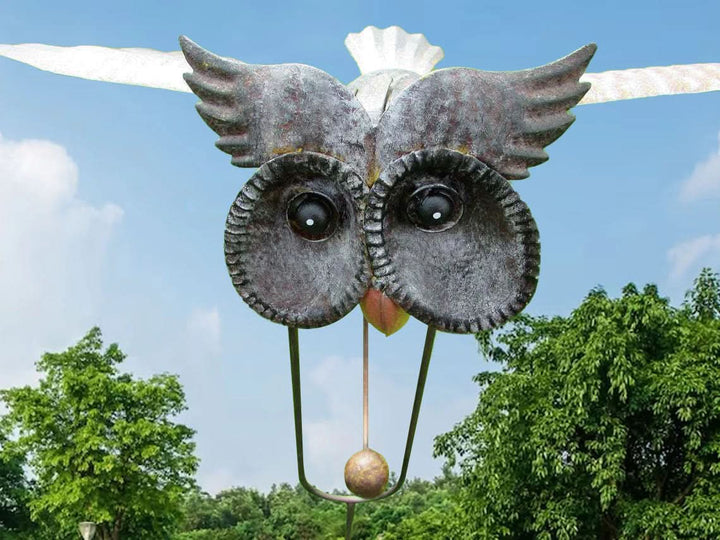 Molinete de metal decorativo con diseño de águila para jardín. Adorno exterior resistente para césped y patio.