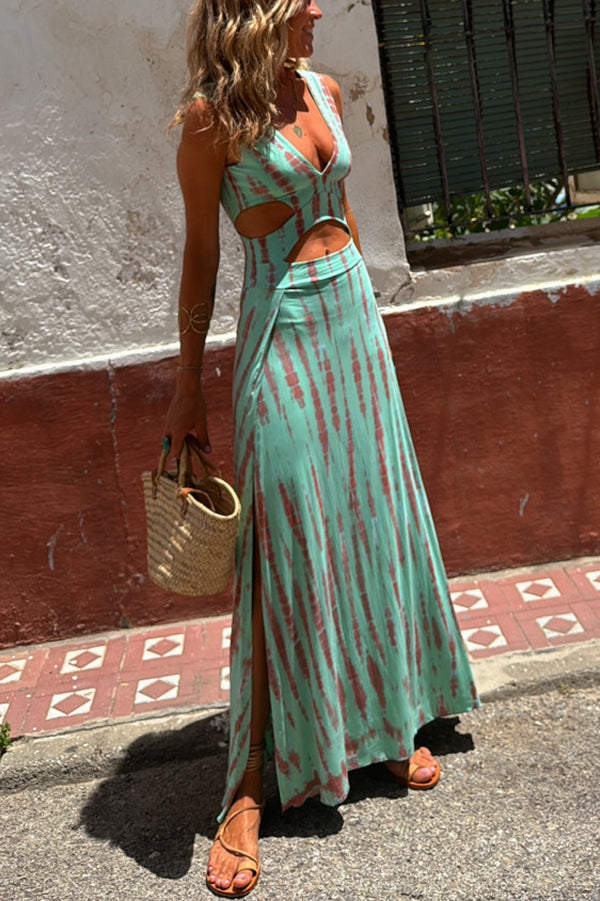 Vestido largo estilo boho-chic tie-dye para mujer, fluido y elegante. Un look veraniego perfecto para cualquier ocasión.