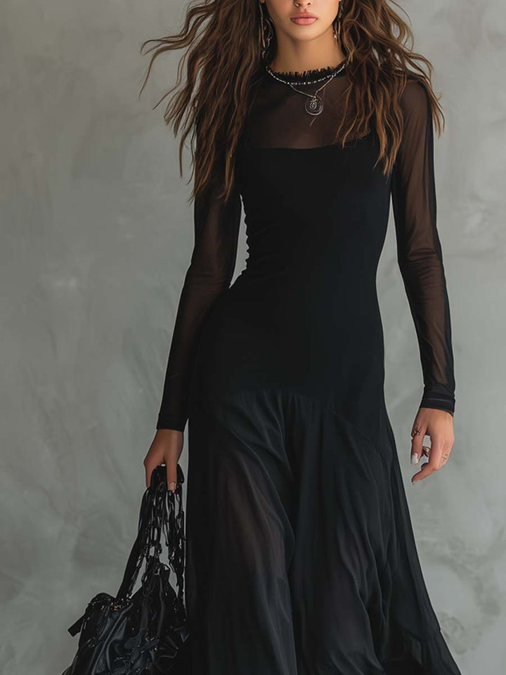 Moda femenina: vestido maxi negro con mangas transparentes. Diseño elegante para mujer, ideal para eventos de noche.