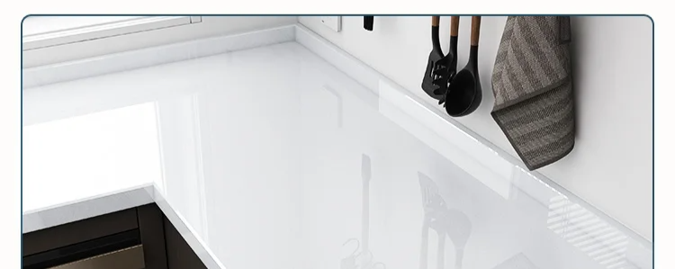 Vinilo decorativo mármol para puertas y superficies del hogar.