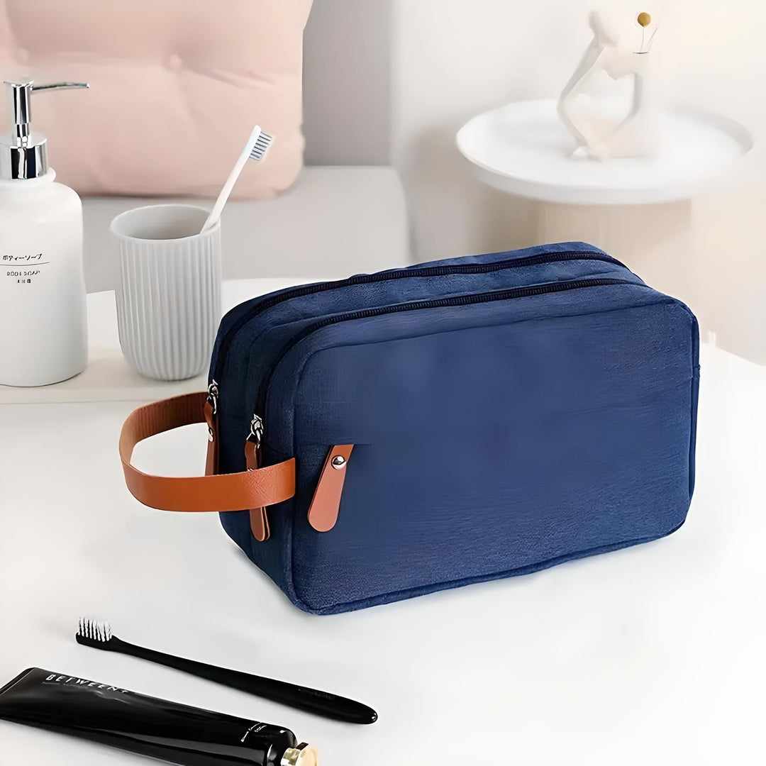 Neceser elegante para hombre. Organizador de viaje, diseño moderno y resistente para accesorios de aseo personal.