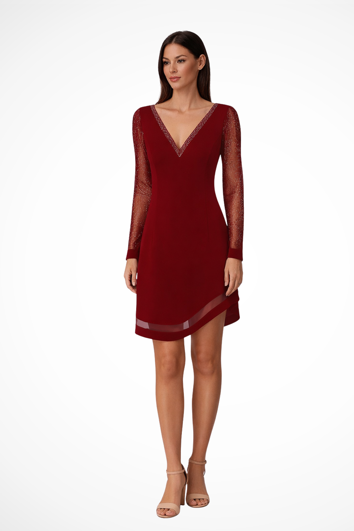 Vestido midi negro formal para mujer, perfecto para bodas o graduaciones, con escote V y mangas transparentes.