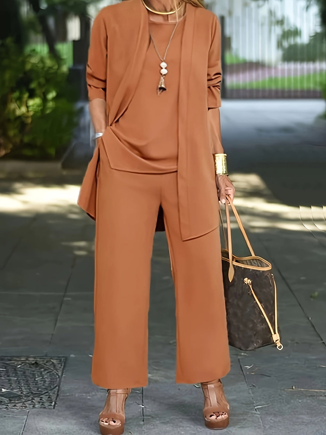 Conjunto mujer 3 piezas elegante y cómodo: pantalón, cárdigan, top de poliéster. Ropa versátil.