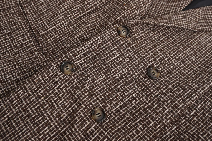 Blazer de hombre, slim fit. Ropa casual elegante que marca tendencia en moda masculina.