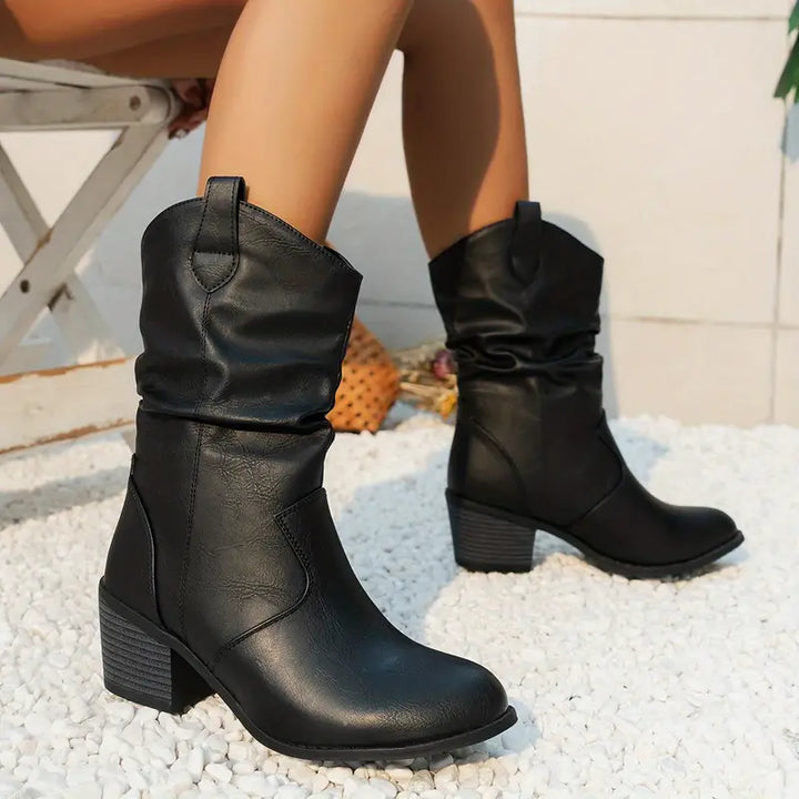 Calzado femenino elegante y confortable, botas de mujer ideales para todo el día.
