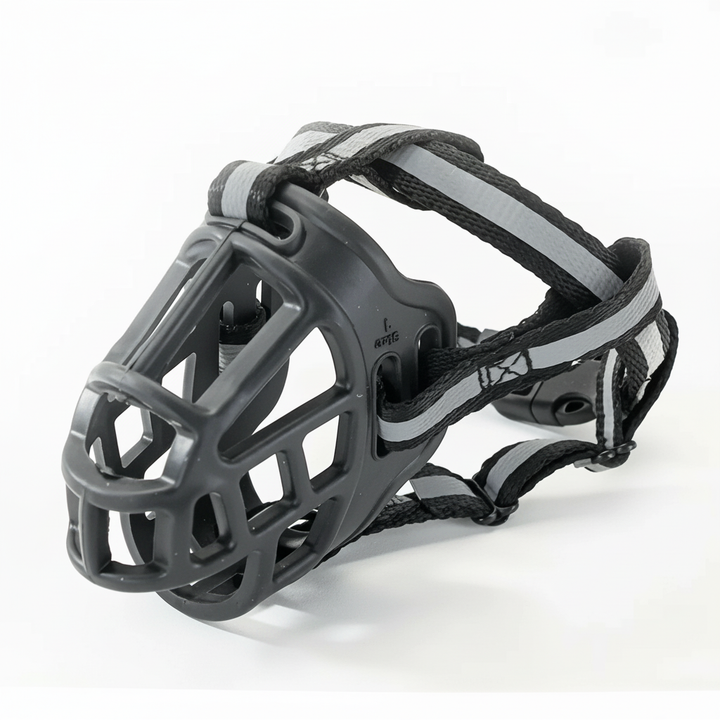 Bozal cómodo y ajustable para perros, ideal para control seguro y entrenamiento canino efectivo.