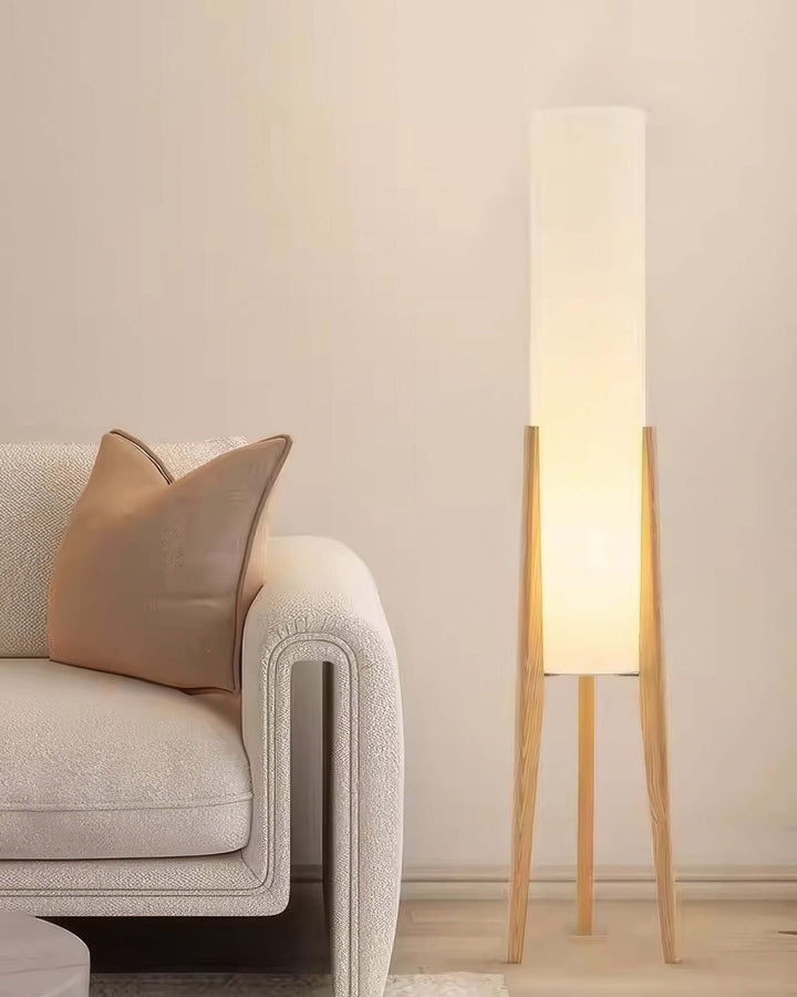 Lámpara de pie de madera sólida versátil, apta para sala, dormitorio y otras zonas de casa.