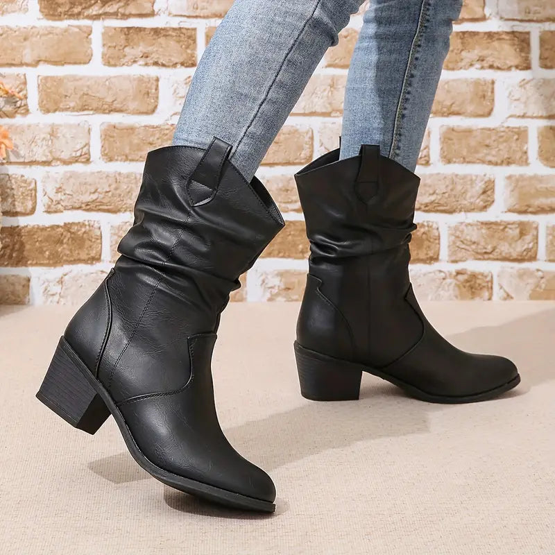 Botas femeninas que combinan estilo y comodidad, perfectas para cualquier ocasión.