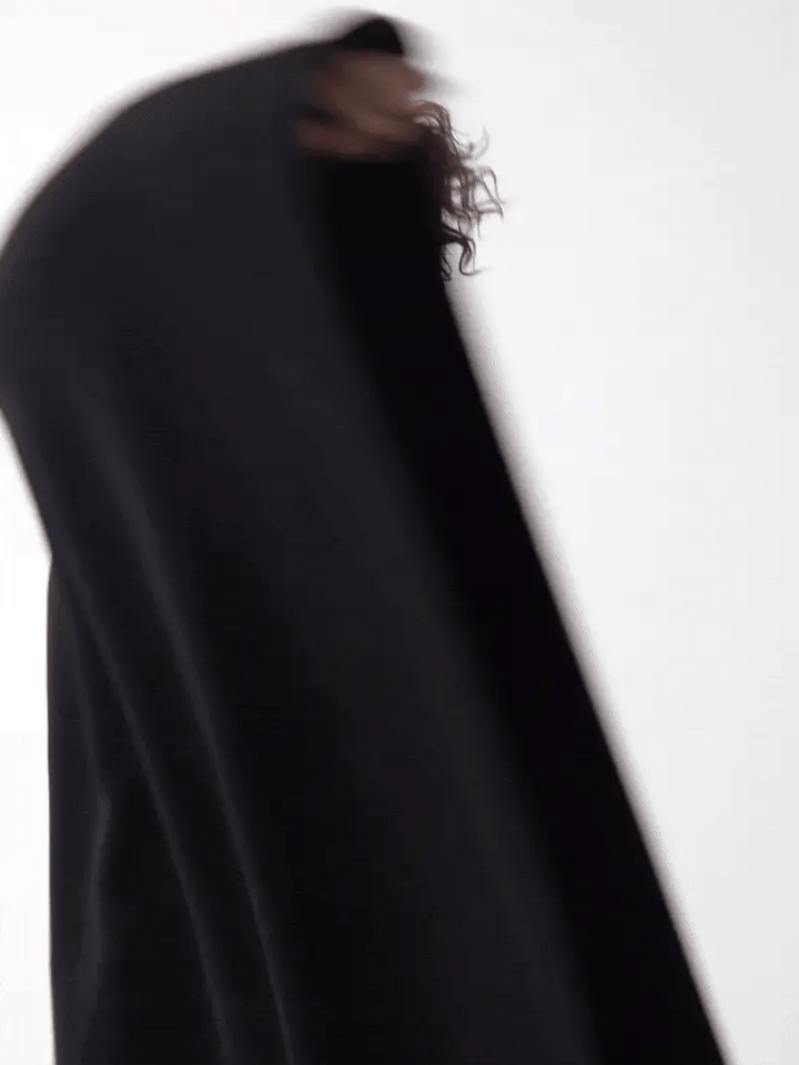 Hoodie con peso y capucha para mujer, estilo casual, confort y antiestrés en uno.