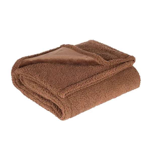 Manta impermeable antideslizante, tacto suave. Brinda protección y confort a sofás y camas. Ideal para mascotas.
