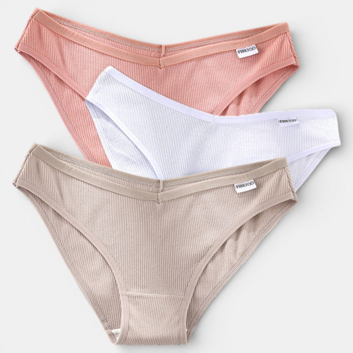 Pack de 3 bragas de algodón suaves para mujer, ideales para confort diario y transpirabilidad.