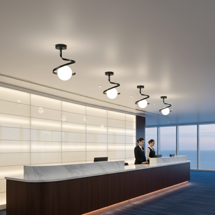 Primer plano de luz de techo LED Slim Halo, diseño elegante para iluminación interior moderna.