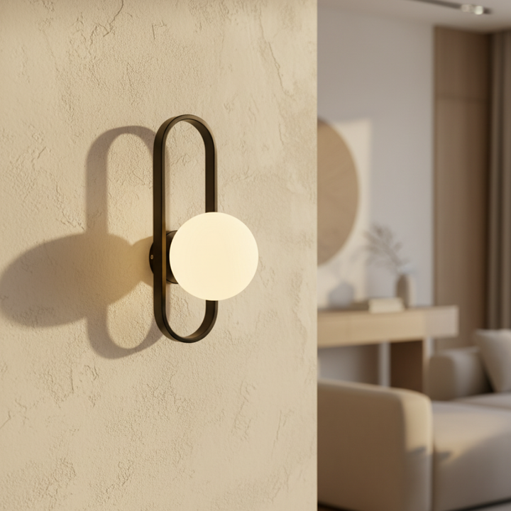 Aplique de pared LED moderno. Iluminación de vidrio que aporta un toque acogedor al hogar.