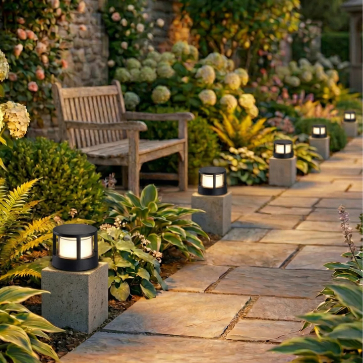 Luces LED de alta eficiencia para exteriores, paisajismo y seguridad.
