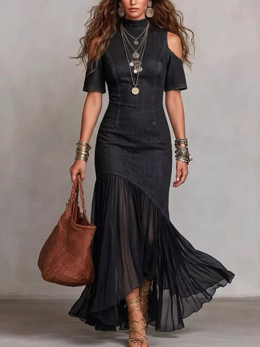 Vestido largo de mujer con volantes y hombros descubiertos. Tejido de poliéster, ideal para eventos de fiesta.