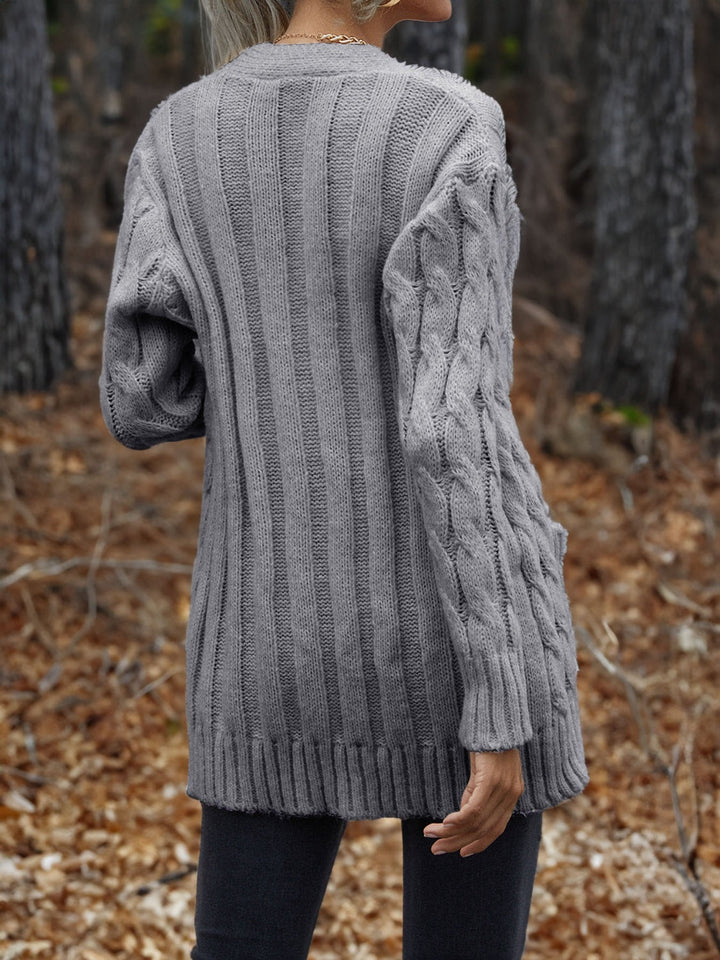 Chaqueta de punto trenzado para mujer, prenda elegante y abrigadora para la moda de otoño.