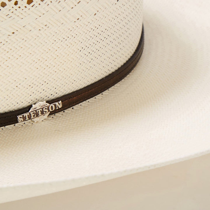 Elegante sombrero de paja vaquero para hombre, estilo clásico y natural para el sol.