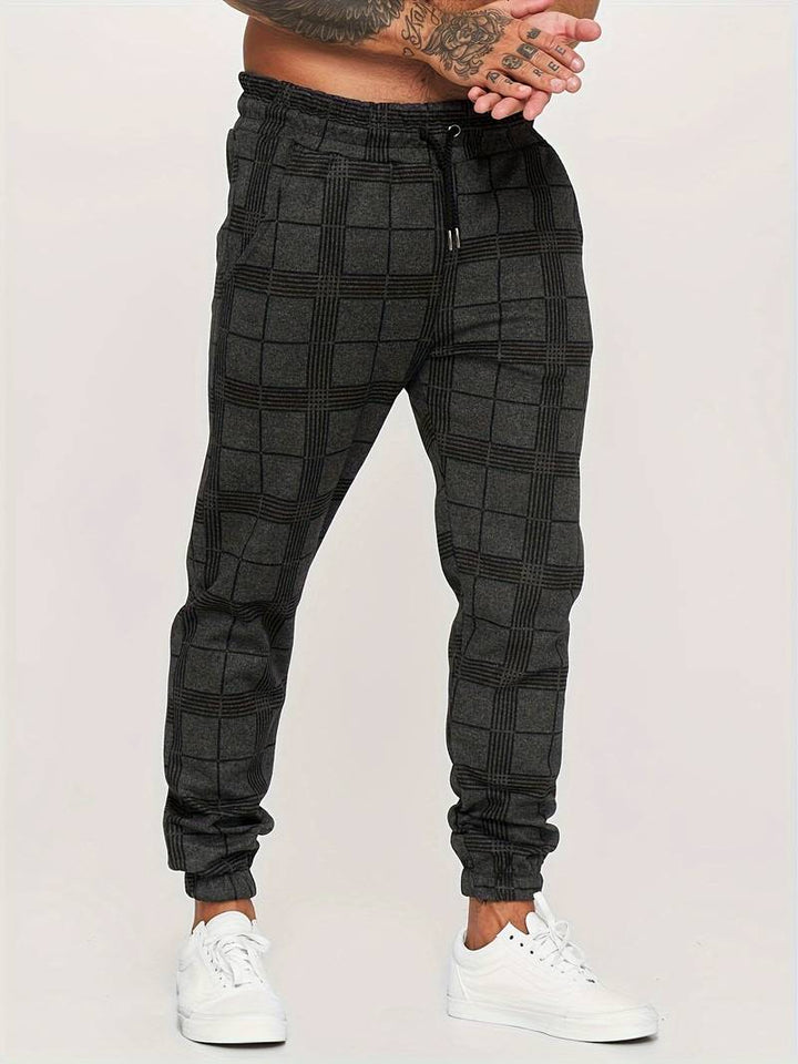 Textura suave y tela transpirable de jogger masculino, perfecto para la comodidad diaria del hombre.