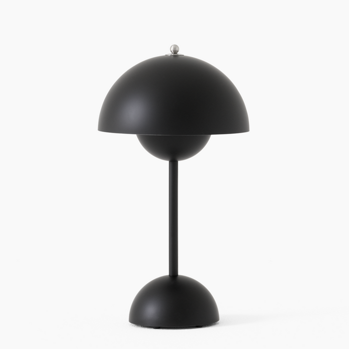 Lámpara LED de mesa para ambientes modernos. Iluminación ambiental con diseño minimalista.