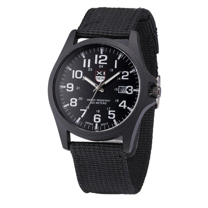 Reloj táctico impermeable para hombre, ideal para aventura y deportes al aire libre.