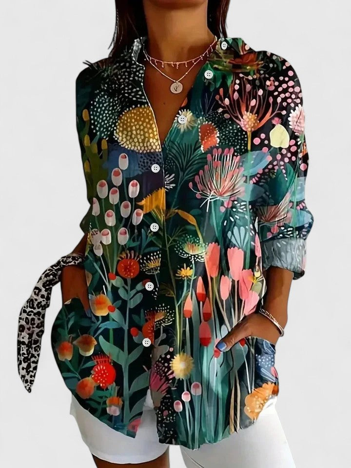Moderna camisa de manga larga para mujer, estampado floral ideal para primavera y verano, look casual.