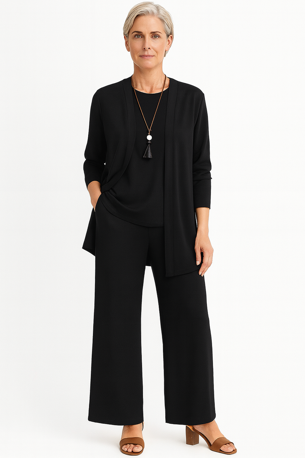 Moda casual mujer: conjunto de dos piezas con cárdigan y pantalón ancho. Versátil para otoño.