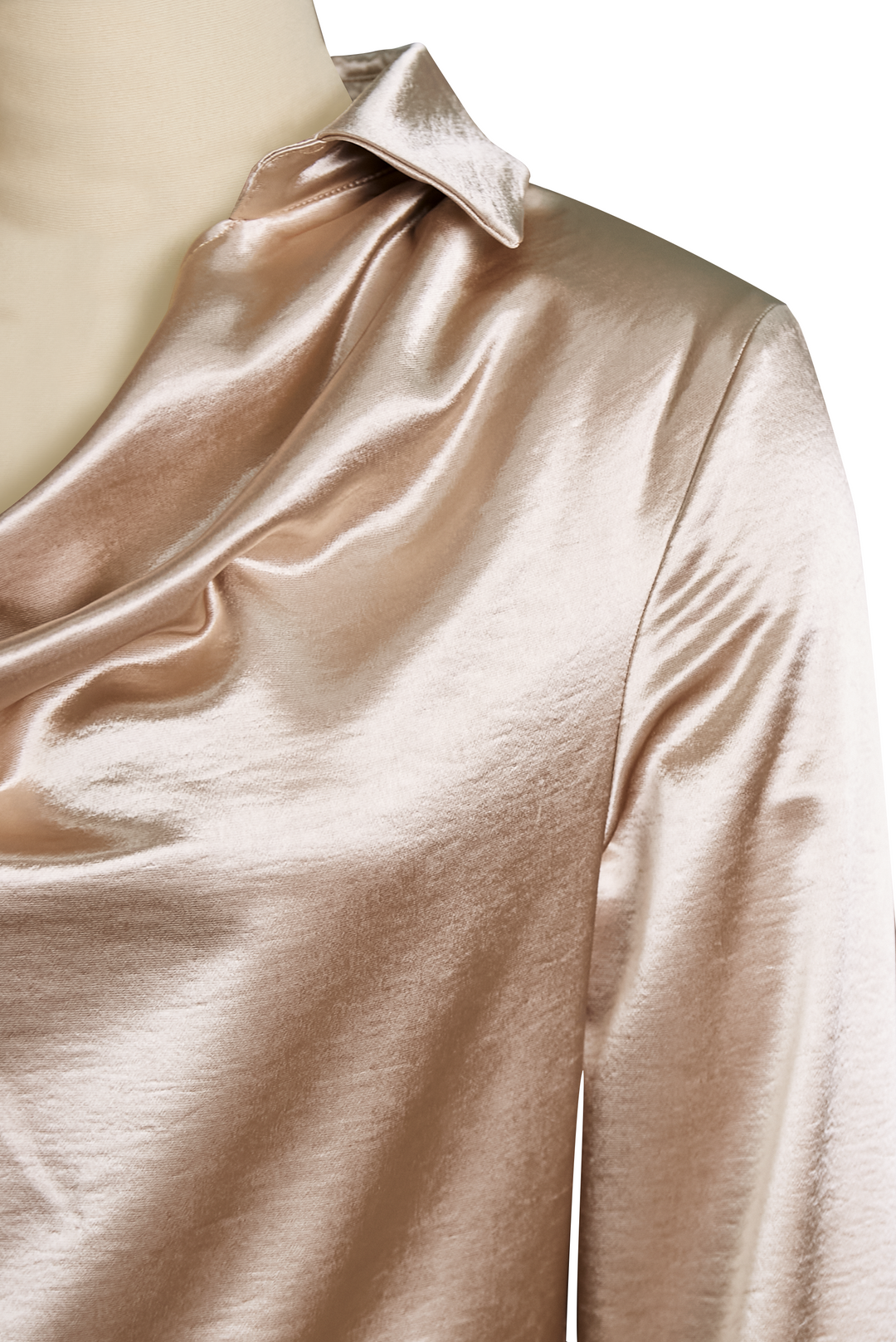Blusa elegante de mujer, cuello cowl, manga larga. Prenda versátil y sofisticada para moda femenina.