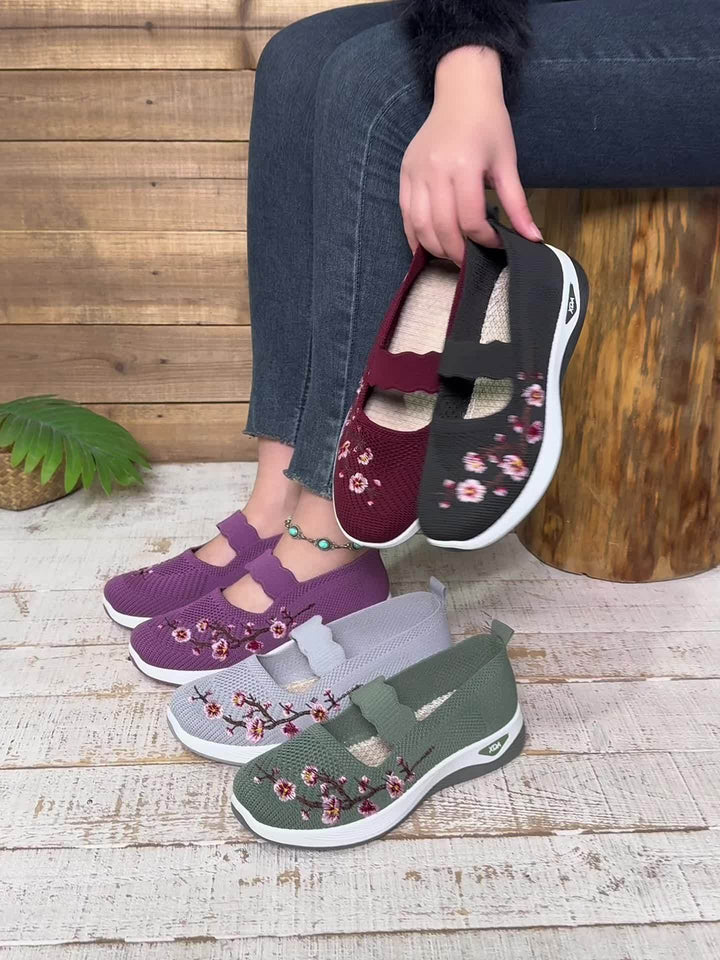 Zapatillas de estilo casual Mary Jane florales de punto. Para mujer, elegantes y cómodas en primavera.