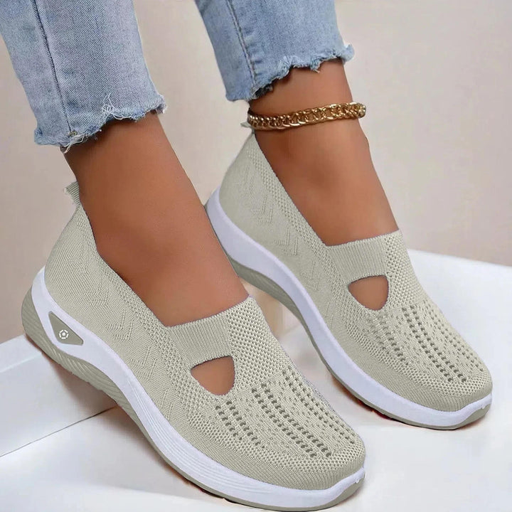 Zapatillas de mujer slip-on de punto, ligeras y transpirables. Calzado ideal para el día a día.