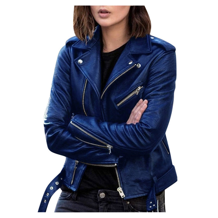 Cazadora de mujer estilo biker con cremallera frontal. Diseño moderno y versátil para outfits casuales.