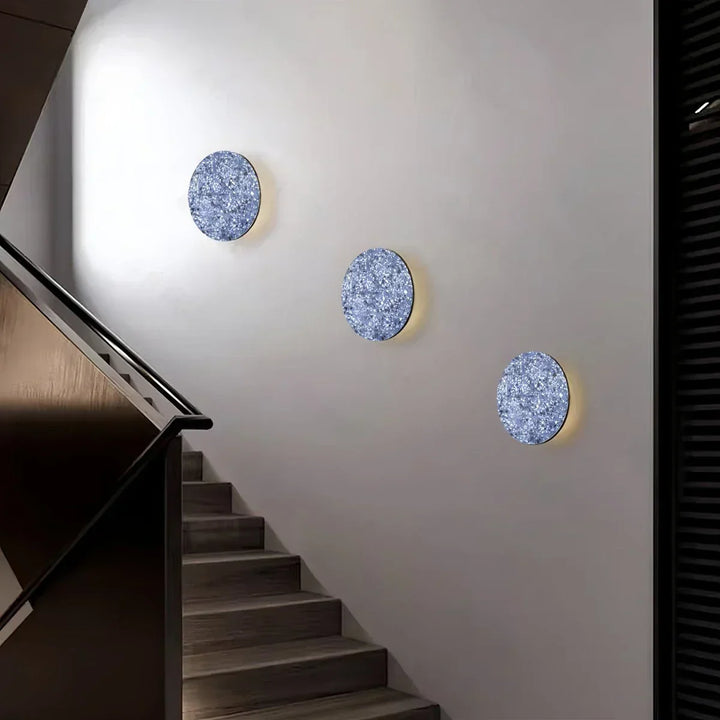 Lámpara de pared de terrazo gris, estilo nórdico, con luz suave para comedor.