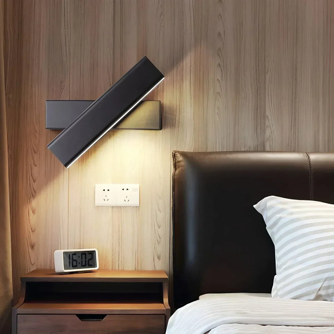 Luz de pared LED ajustable, ideal para dormitorio. Estilo moderno para cualquier habitación.