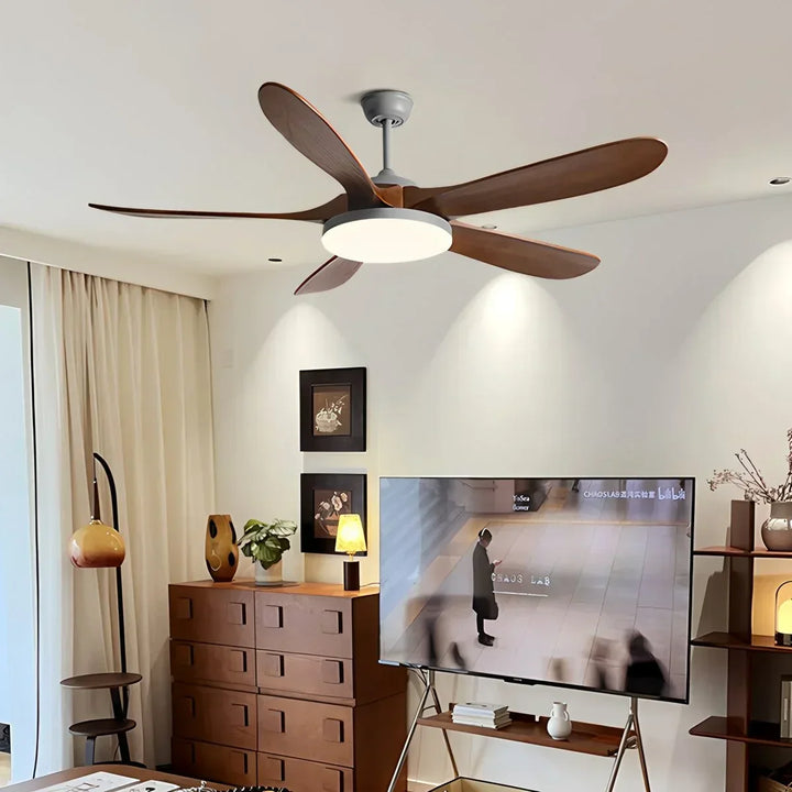 Ventilador de techo de madera, 5 aspas, luz LED integrada, mando a distancia.