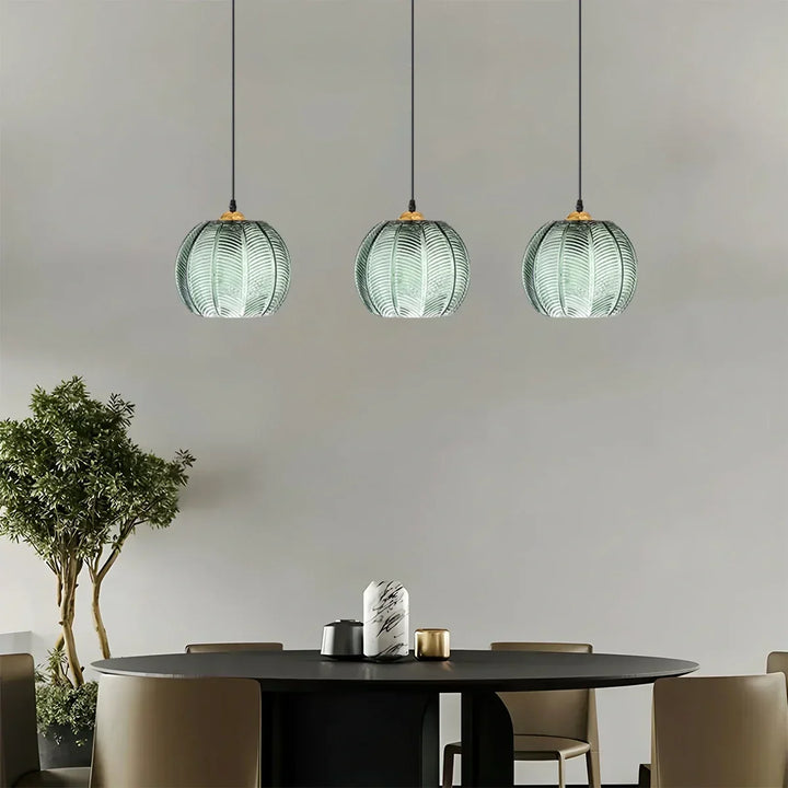 Lámpara colgante Aalin de cristal esmerilado con hojas. Iluminación para comedor, dormitorio, sala de estar.