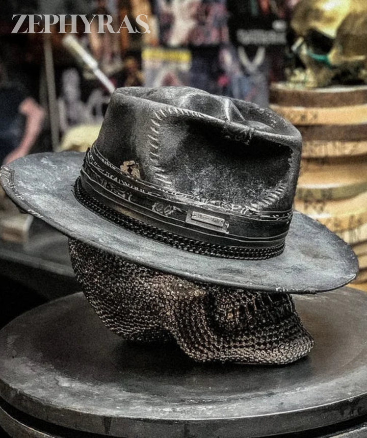 Gorro de lana artesanal con calavera, ideal para un estilo atrevido. Accesorio unisex de invierno, muy cálido.